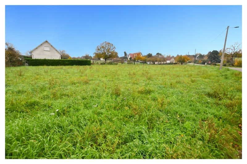 Terrain constructible - 2 230 m²