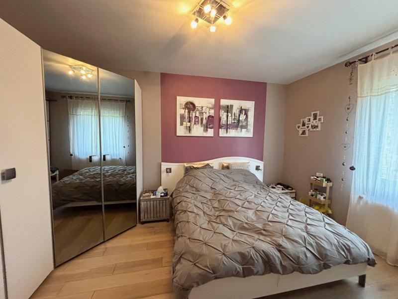 Maison - 195 m² - 7 pièces