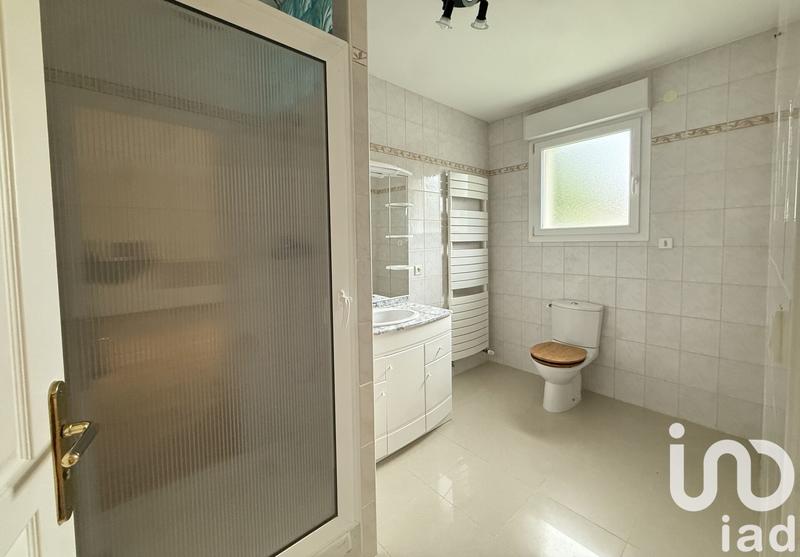 Maison - 414 m² - 8 pièces