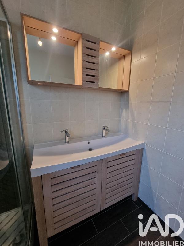 Maison - 220 m² - 7 pièces