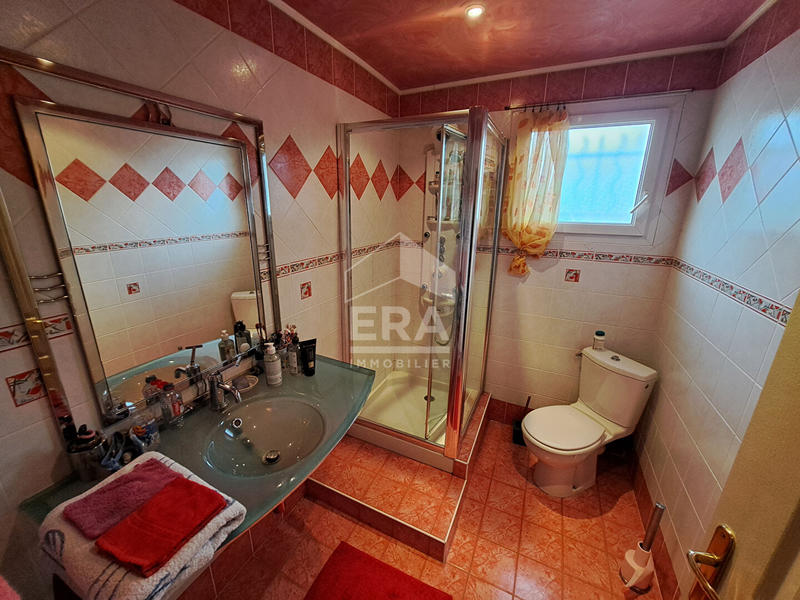 Maison - 168 m² - 6 pièces