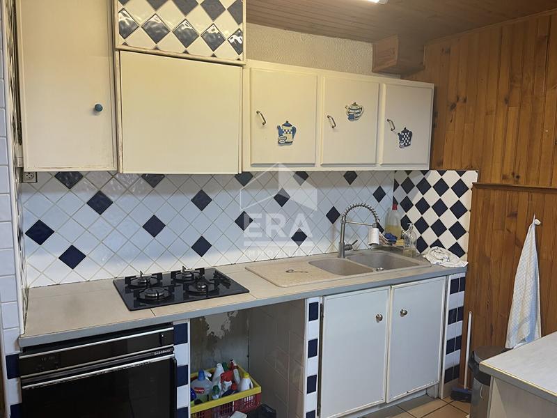 Maison - 261 m² - 7 pièces