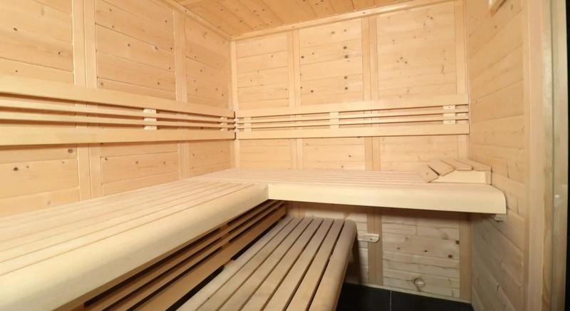 Maison - 307 m² - 10 pièces