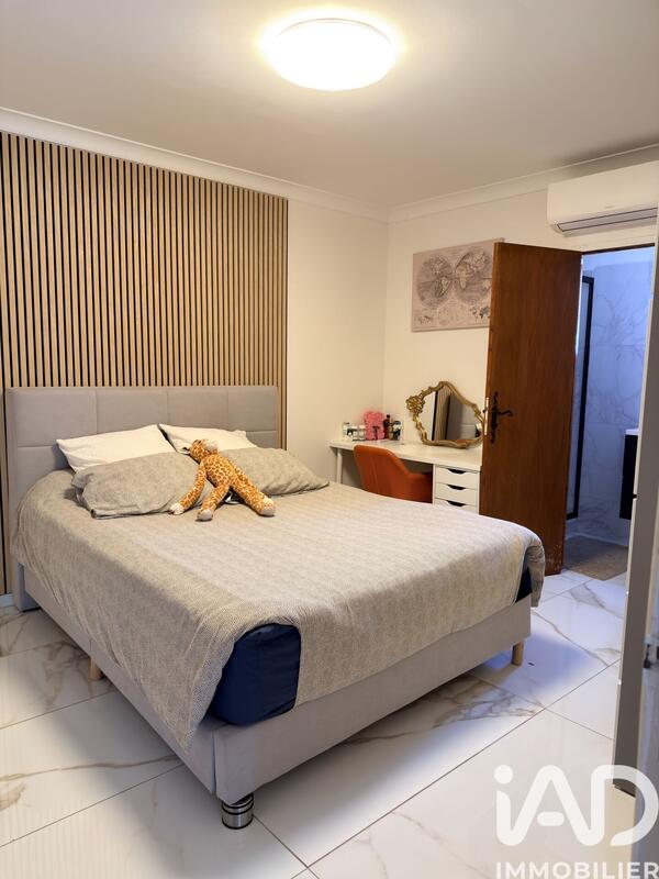 Maison - 179 m² - 5 pièces