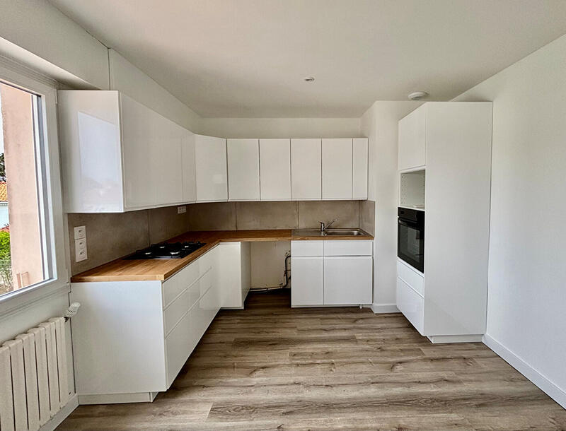 Maison - 82 m² - 3 pièces