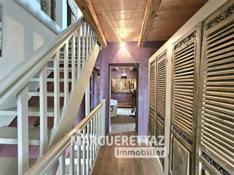 Maison - 140 m² - 5 pièces