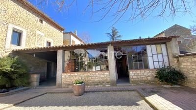 Maison en pierre - 128 m² - 5 pièces