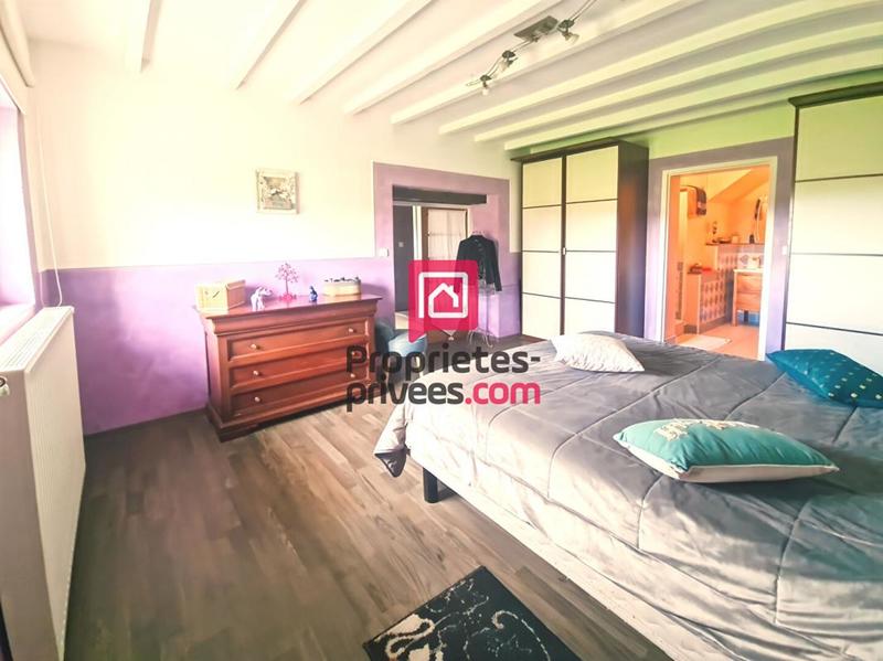 Maison - 273 m² - 8 pièces