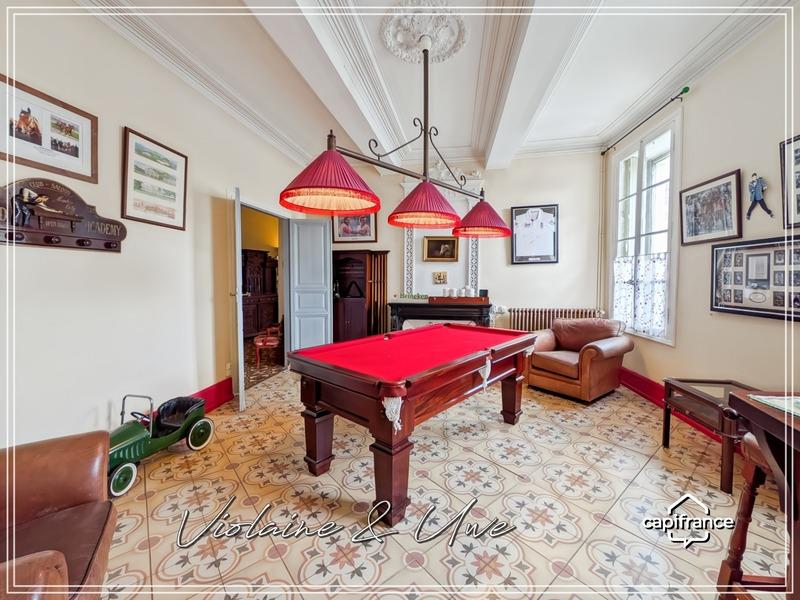 Maison bourgeoise - 433 m² - 12 pièces