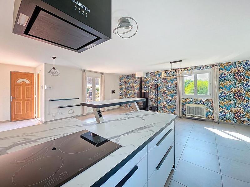 Maison - 90 m² - 4 pièces