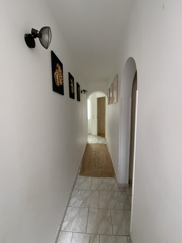 Maison - 102 m² - 4 pièces