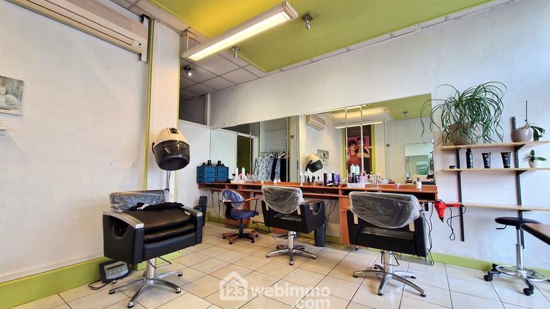 Local commercial - 30 m² - 1 pièce