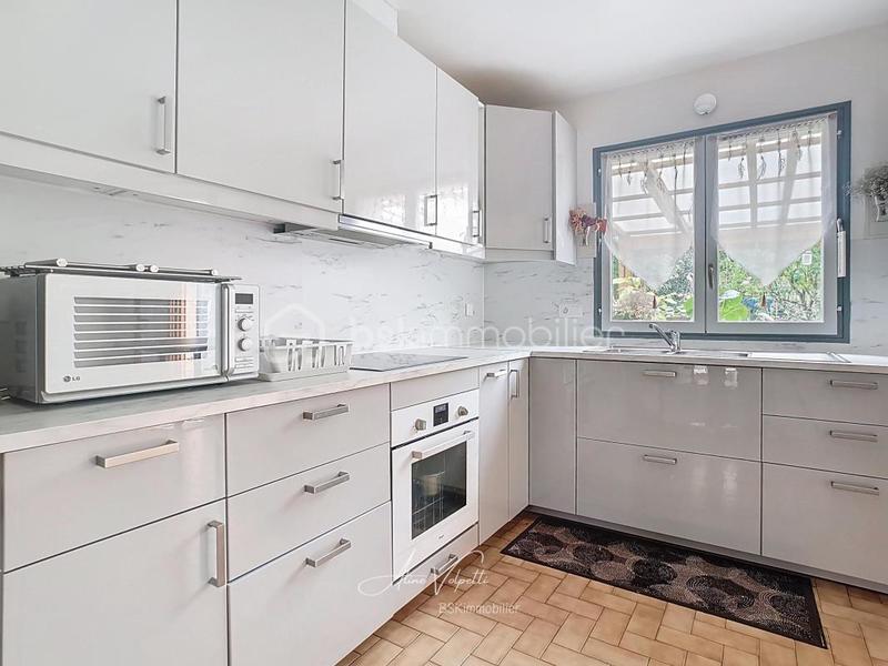 Maison - 126 m² - 7 pièces