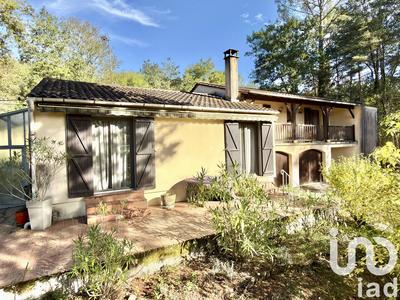 Maison - 96 m² - 4 pièces