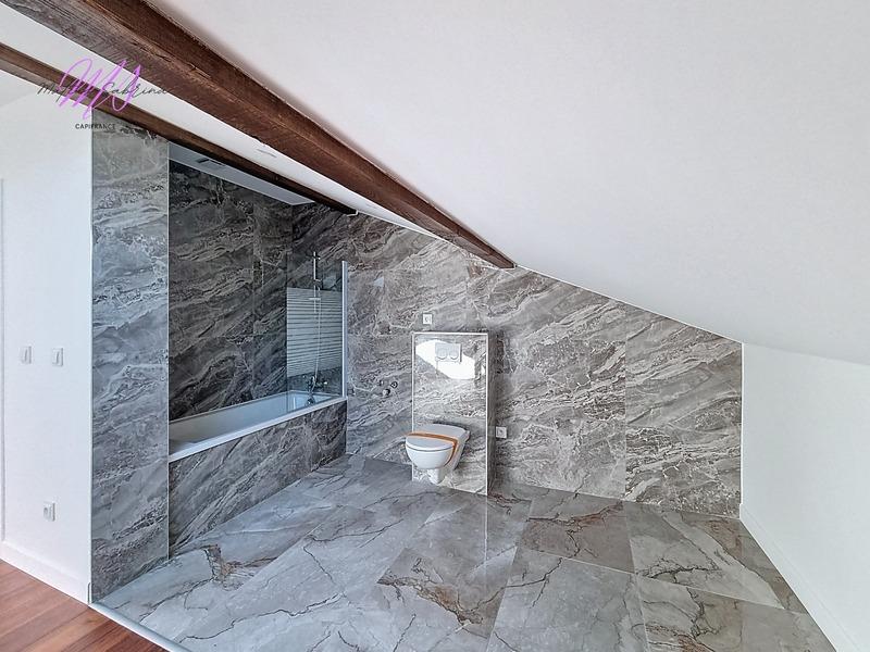 Maison - 123 m² - 4 pièces