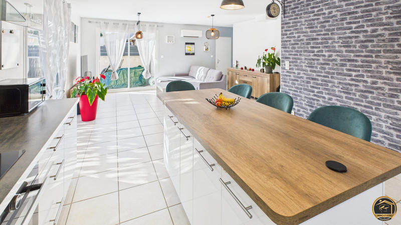 Maison - 81 m² - 3 pièces