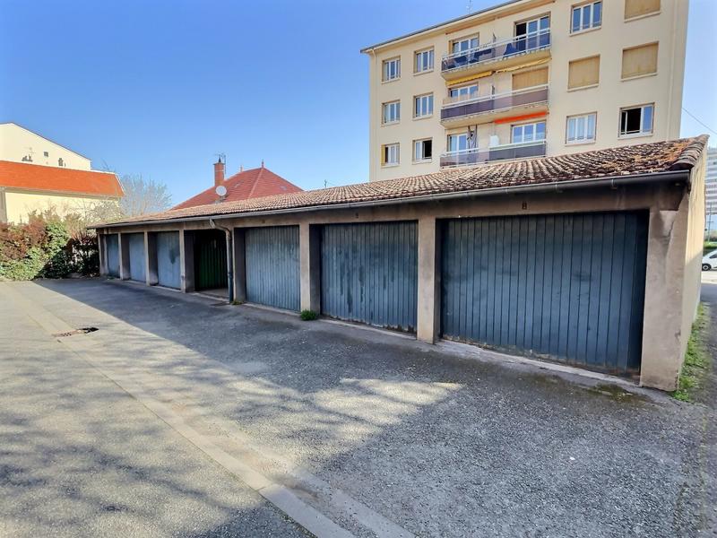 Parking / Garage - 13 m²