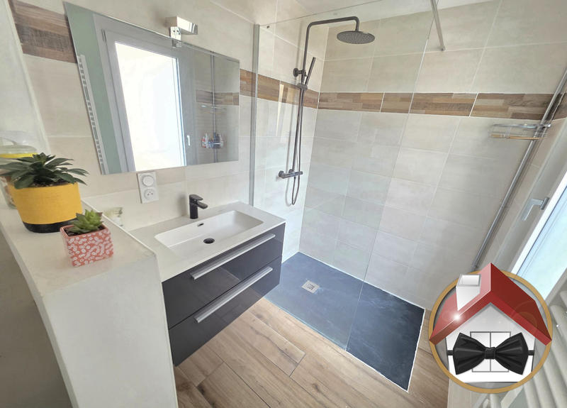 Appartement - 80 m² - 3 pièces