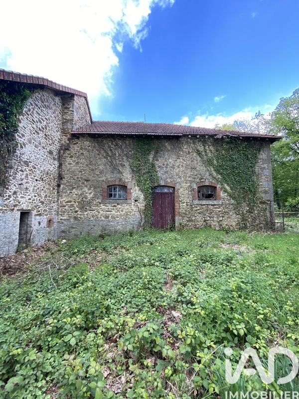 Maison - 200 m² - 5 pièces