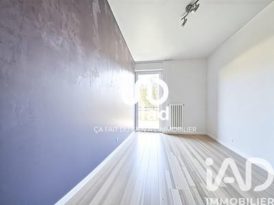 Appartement - 72 m² - 4 pièces