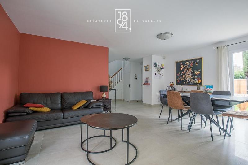 Maison - 111 m² - 4 pièces