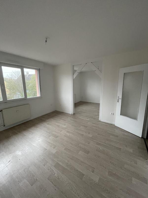 Appartement ancien - 78 m² - 4 pièces