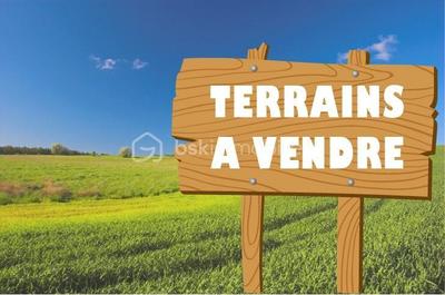 Terrain constructible - 590 m²