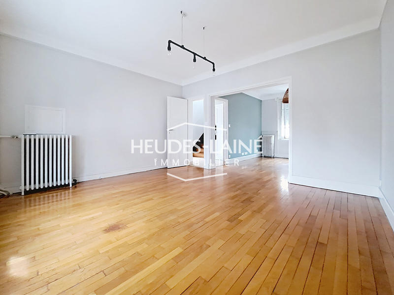 Maison - 122 m² - 5 pièces