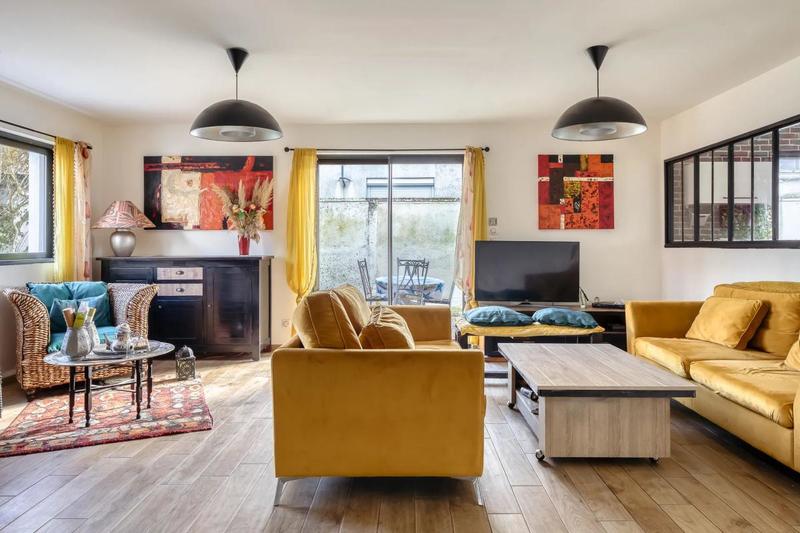 Maison - 110 m² - 5 pièces