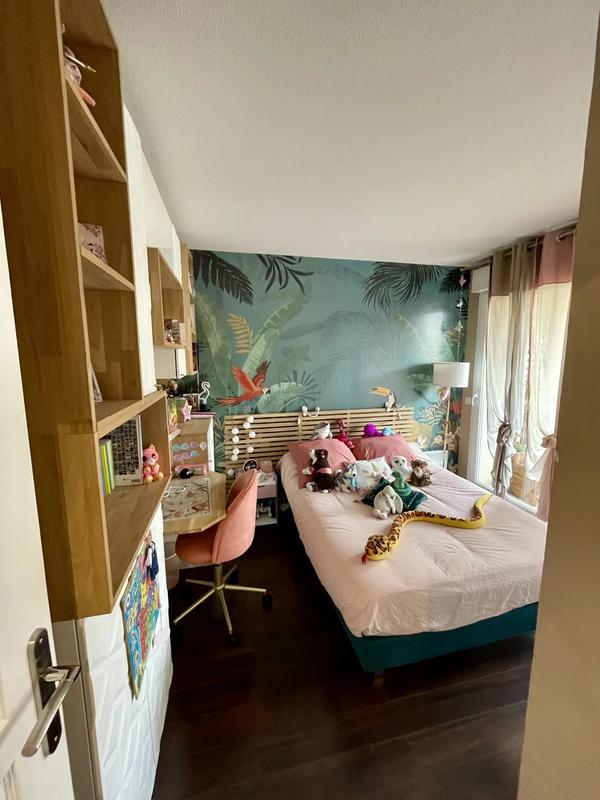 Appartement - 93 m² - 4 pièces