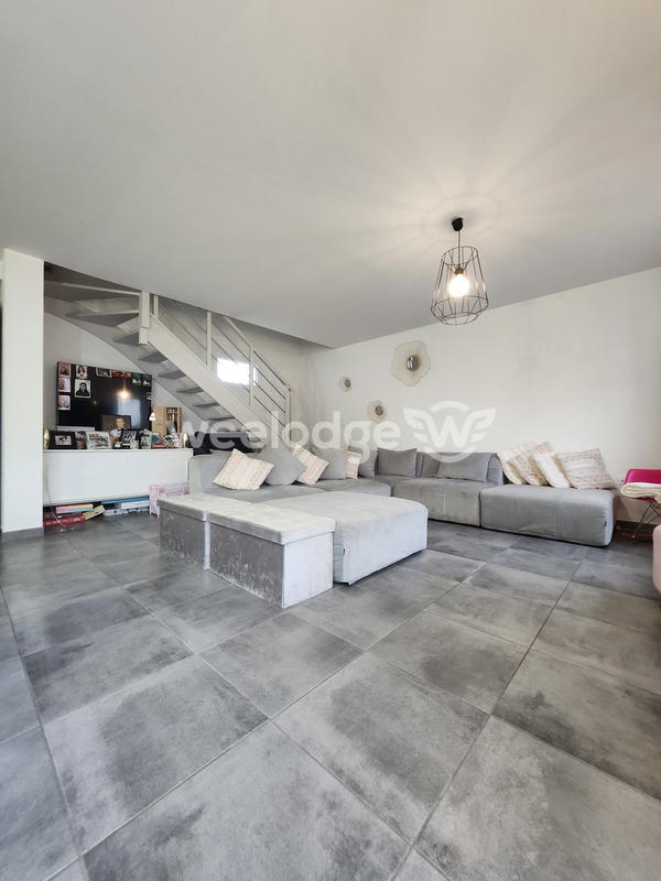 Maison - 94 m² - 4 pièces