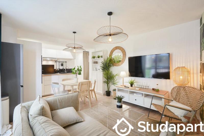 Chambre - 11 m² - 1 pièce