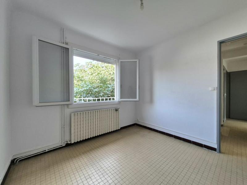 Maison - 81 m² - 5 pièces