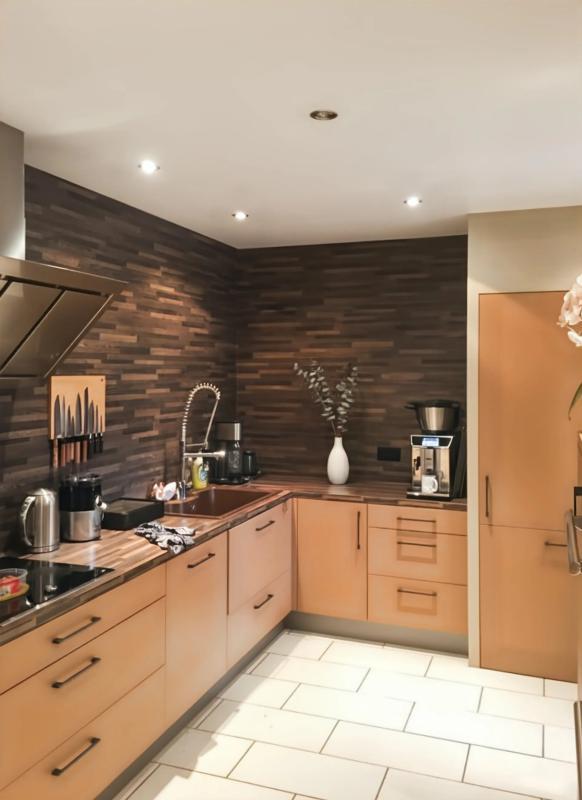 Maison - 180 m² - 7 pièces