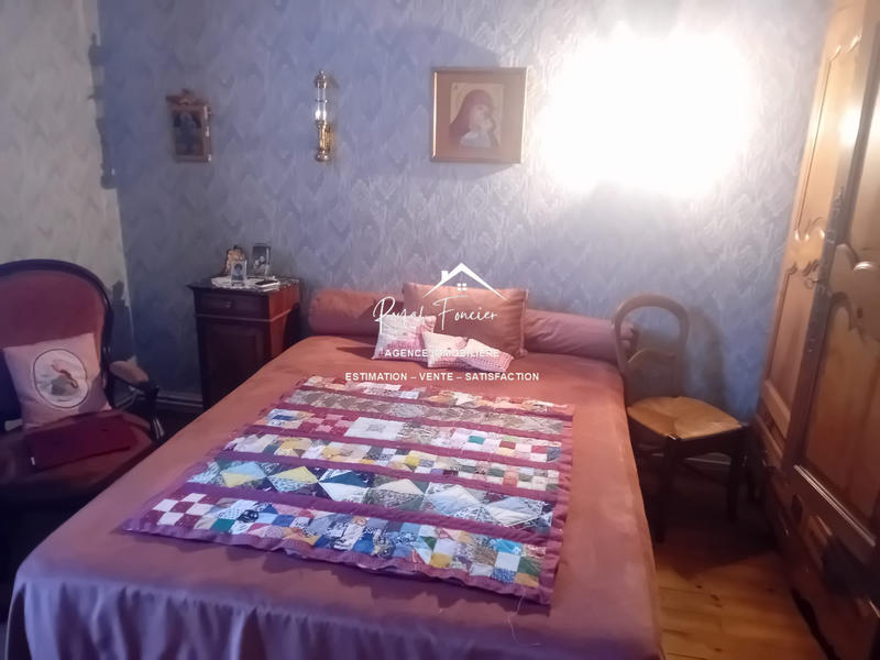 Maison ancienne - 215 m² - 8 pièces