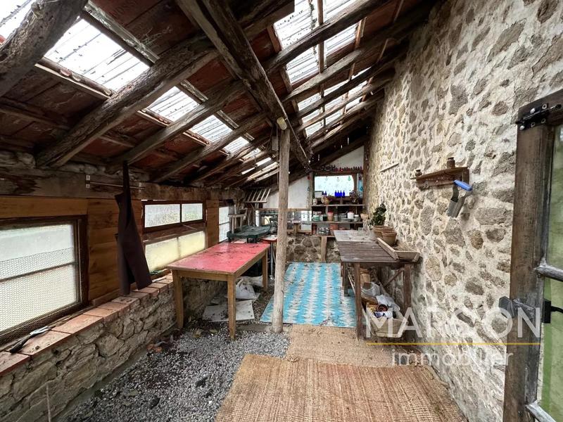 Maison de village - 255 m² - 7 pièces