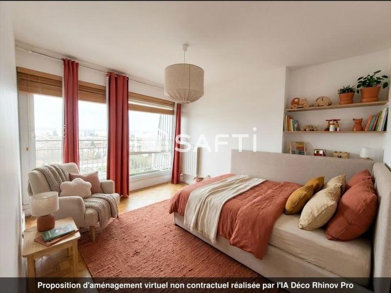 Appartement - 99 m² - 5 pièces