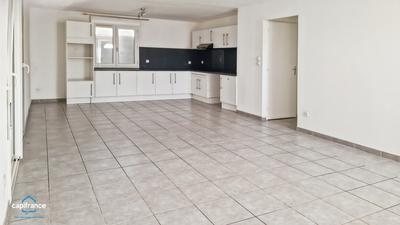 Maison - 94 m² - 4 pièces