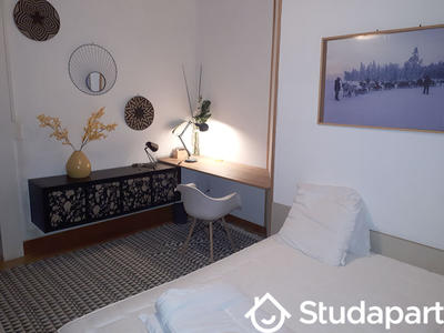 Chambre - 14 m² - 1 pièce