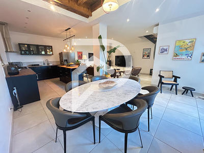 Maison - 137 m² - 4 pièces