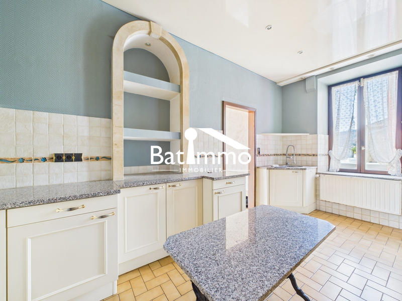 Maison - 165 m² - 7 pièces