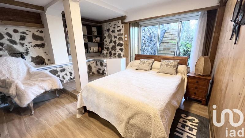 Maison - 263 m² - 8 pièces