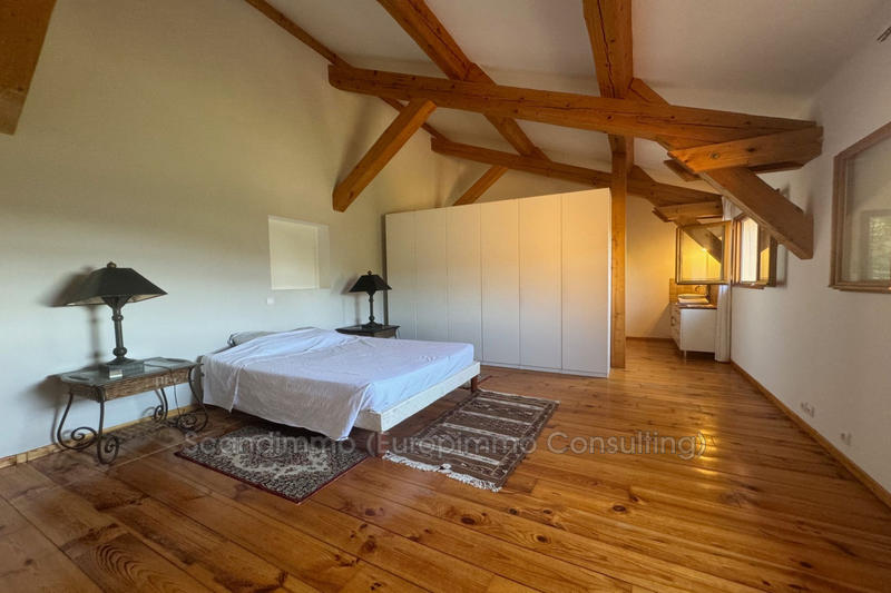 Maison - 169 m² - 7 pièces