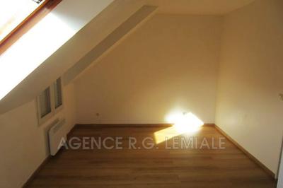 Maison - 74 m² - 5 pièces