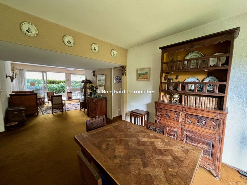 Appartement - 129 m² - 7 pièces