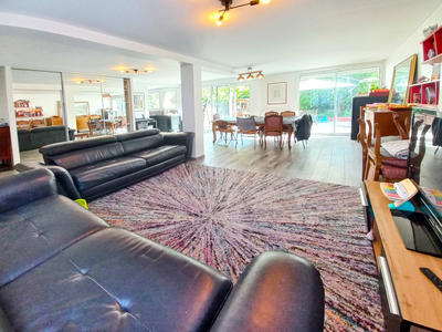 Maison - 144 m² - 7 pièces