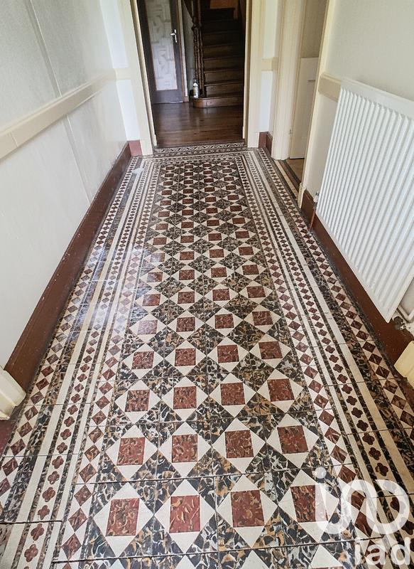 Maison - 165 m² - 7 pièces