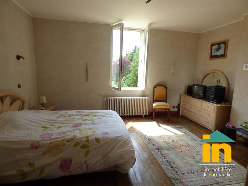 Demeure - 700 m² - 18 pièces