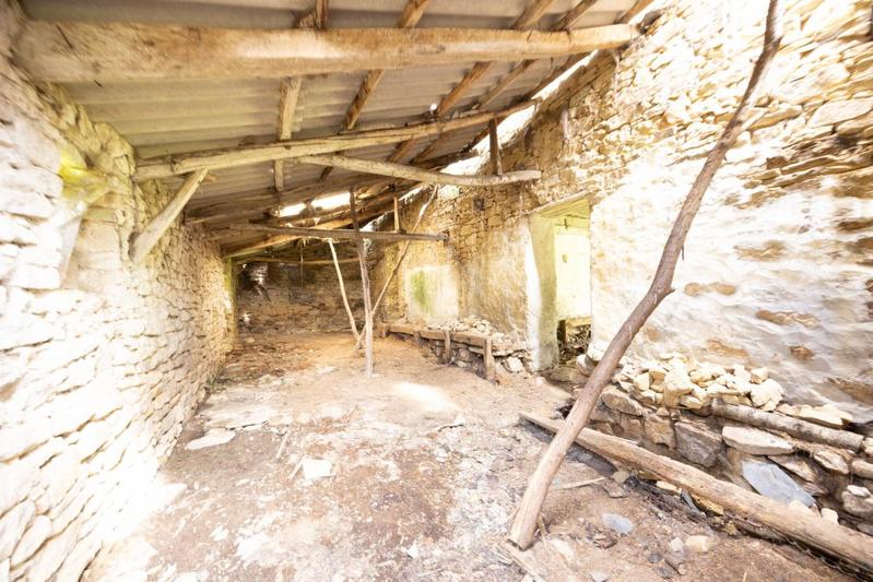 Maison - 290 m² - 9 pièces