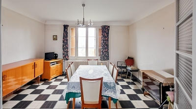 Maison - 95 m² - 5 pièces